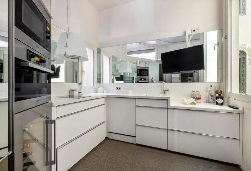 Отель El Palauet Royal Suites