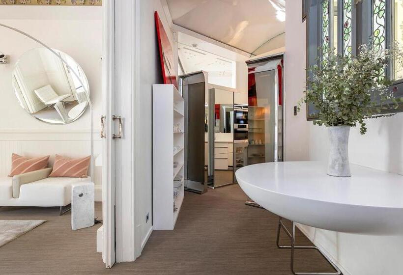 Отель El Palauet Royal Suites