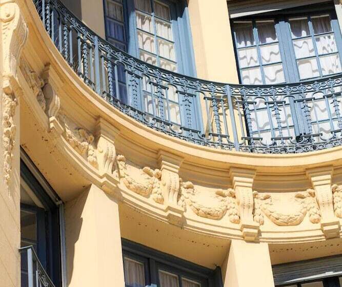 فندق El Paradiso