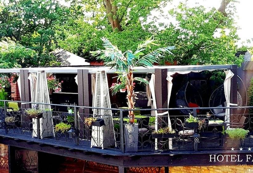 בית מלון כפרי Fado