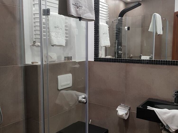 בית מלון כפרי Fado