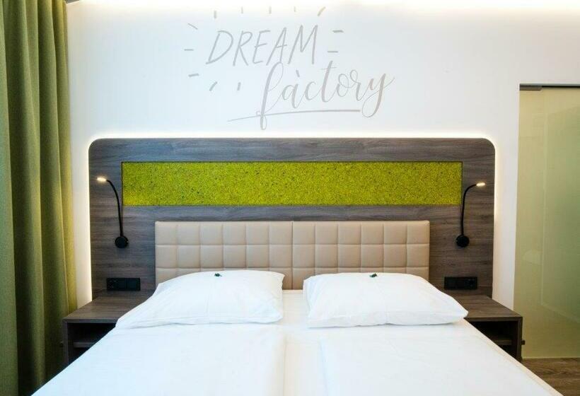 Отель Feichtinger Graz