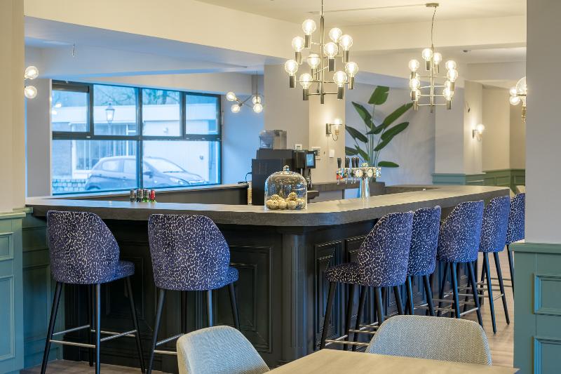 Fletcher Familiehotel De Hunzebergen