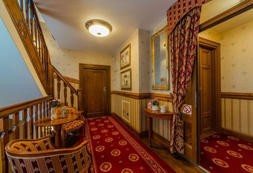 هتل Garden Boutique Residence