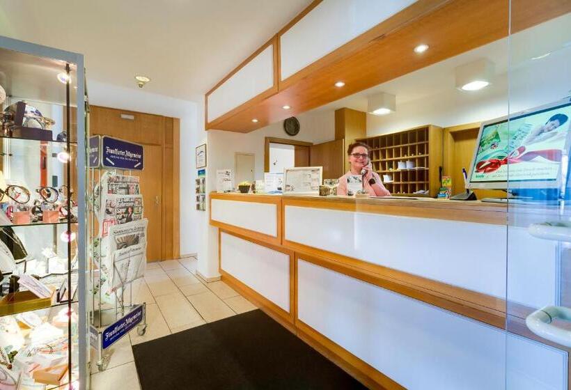 ホテル Garni Zwickaumosel