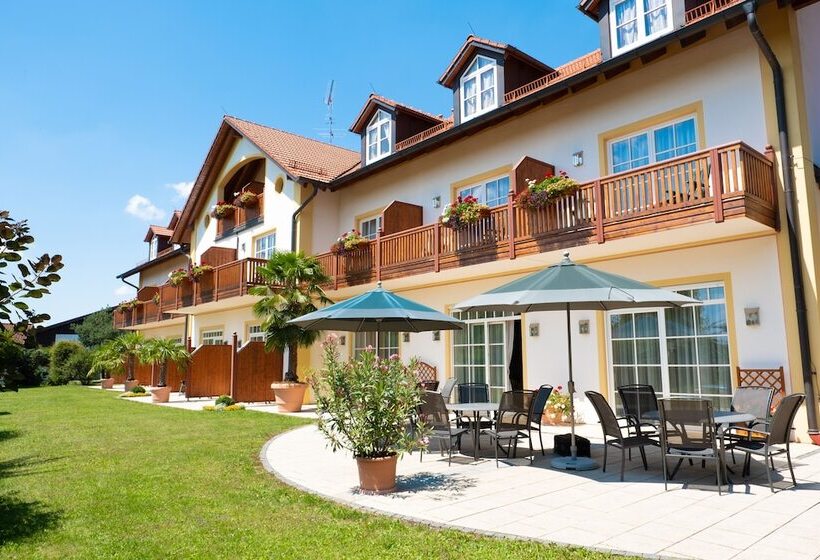 ホテル Glasl S Land