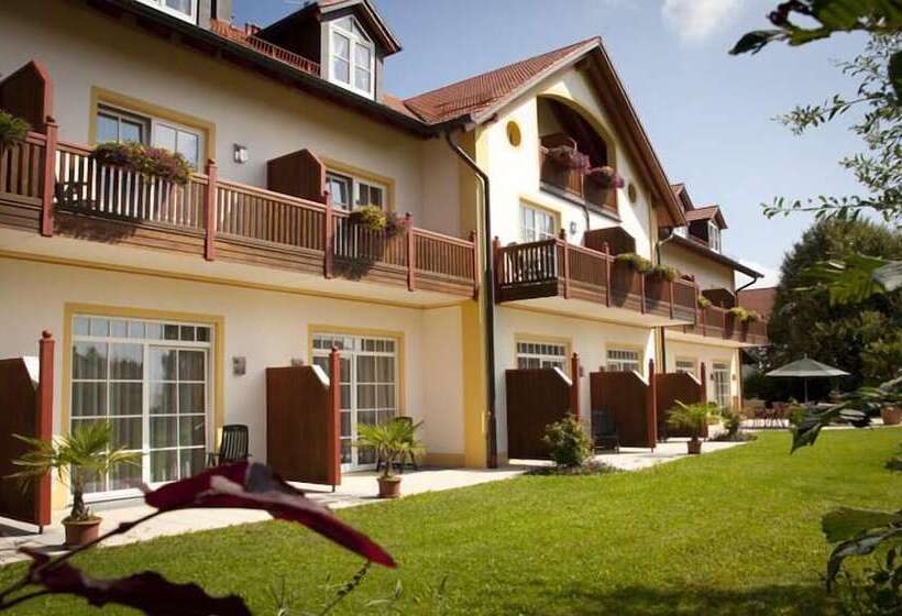 ホテル Glasl S Land