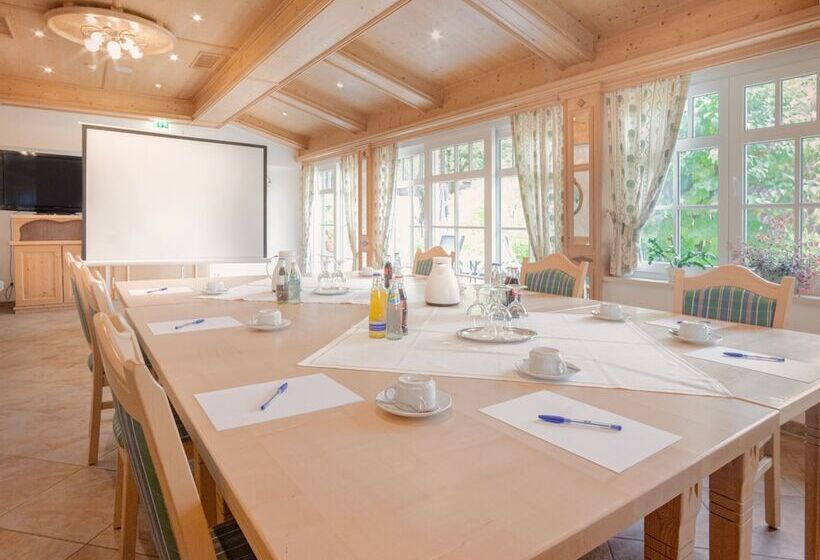 ホテル Glasl S Land