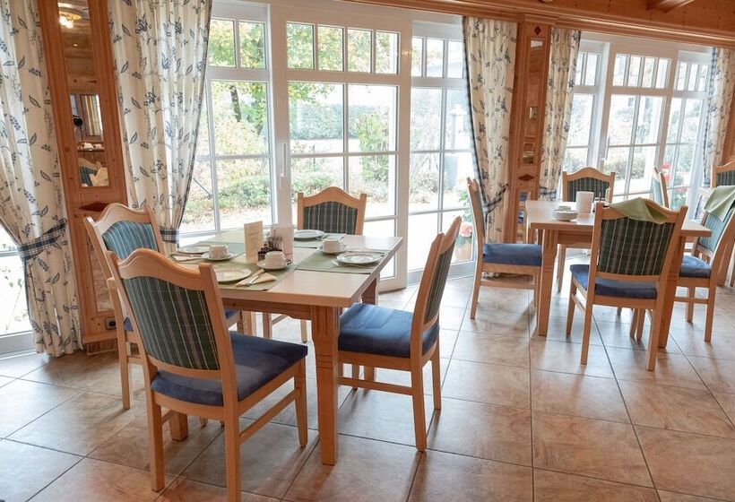 ホテル Glasl S Land