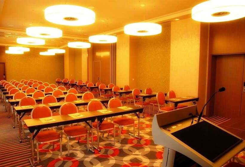 فندق Golden Tulip Ana Dome