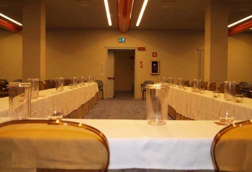 Grand Hotel Forlì