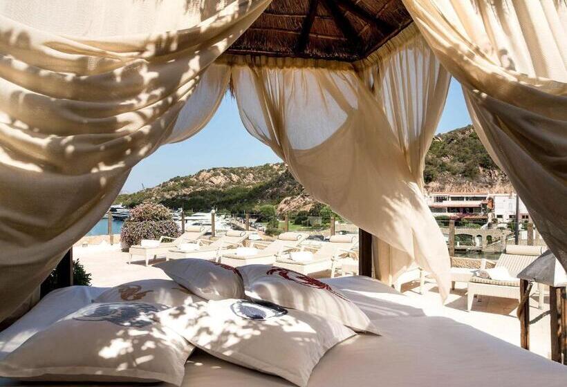 Grand Hotel Poltu Quatu