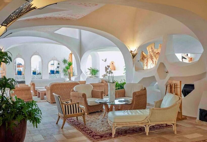 Grand Hotel Poltu Quatu