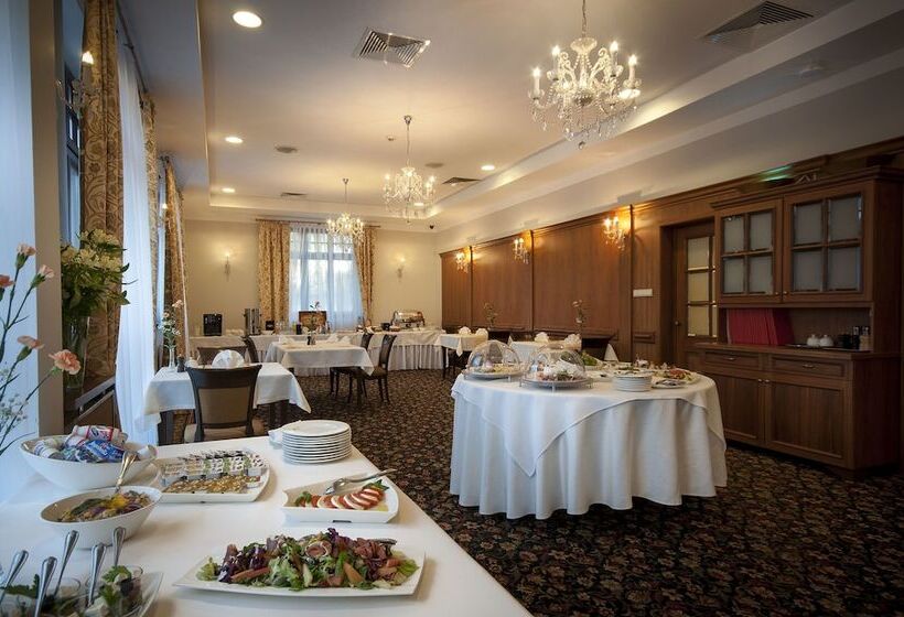 בית מלון כפרי Grand Sal