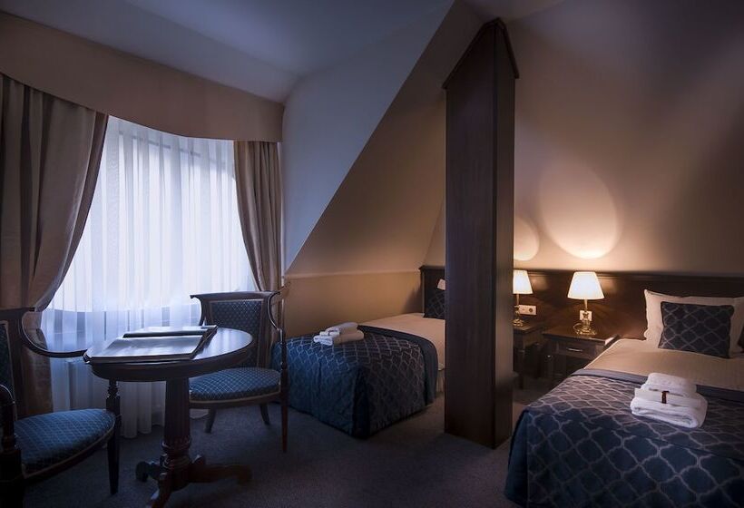 בית מלון כפרי Grand Sal