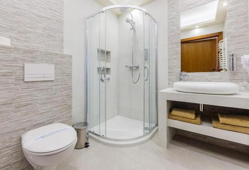 בית מלון כפרי Grein