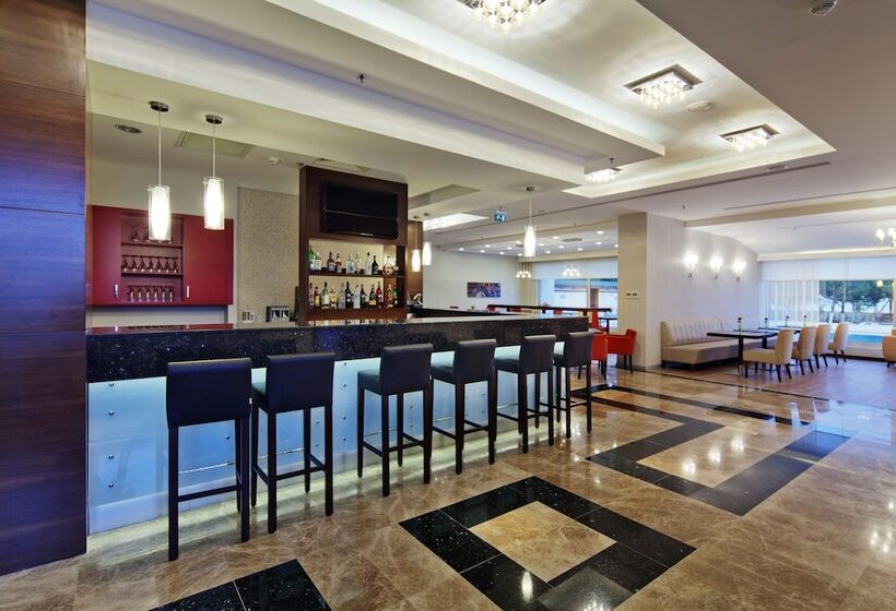 هتل Hampton By Hilton Ordu