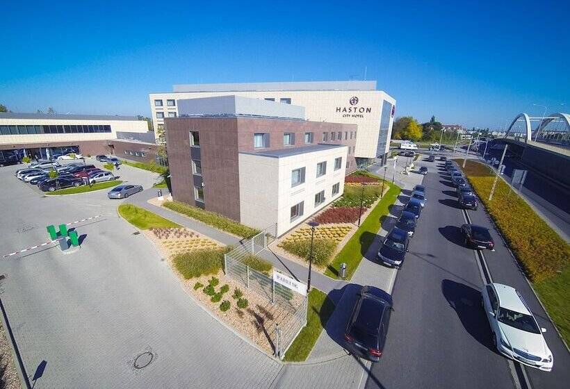 هتل Haston City