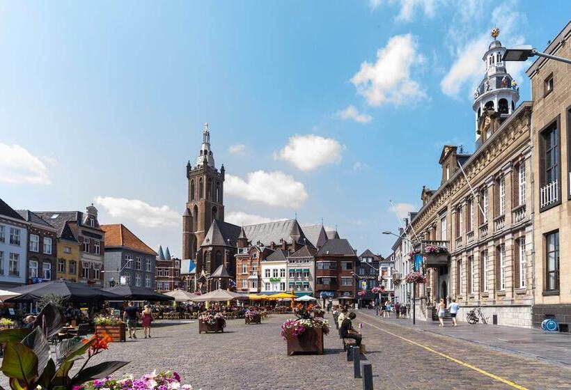 هتل Het Arresthuis