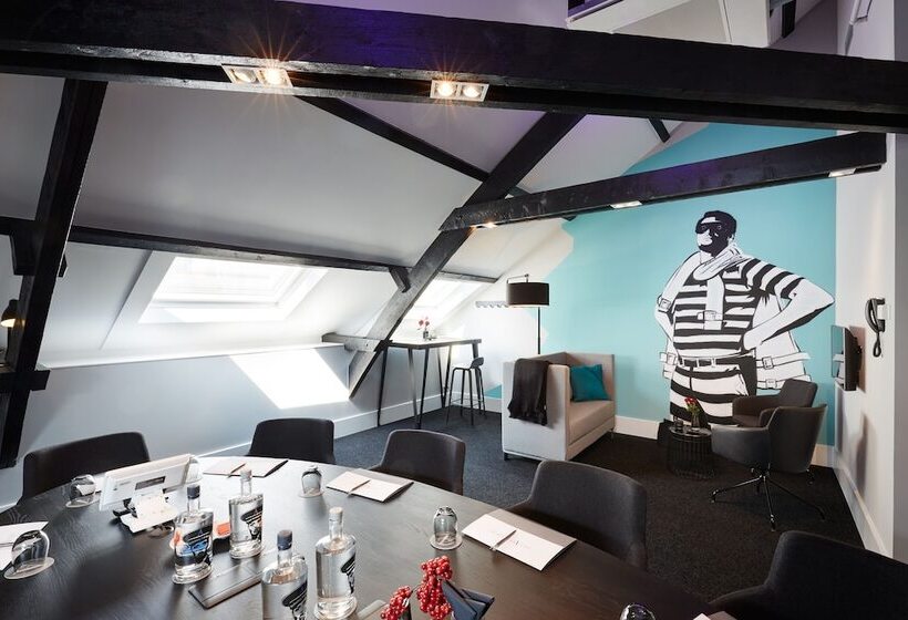 هتل Het Arresthuis