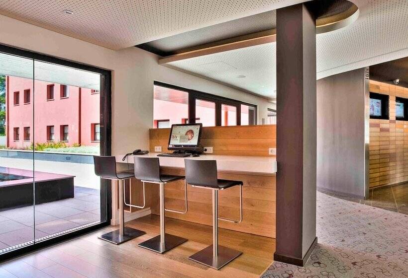 هتل Ibis Lisboa Sintra