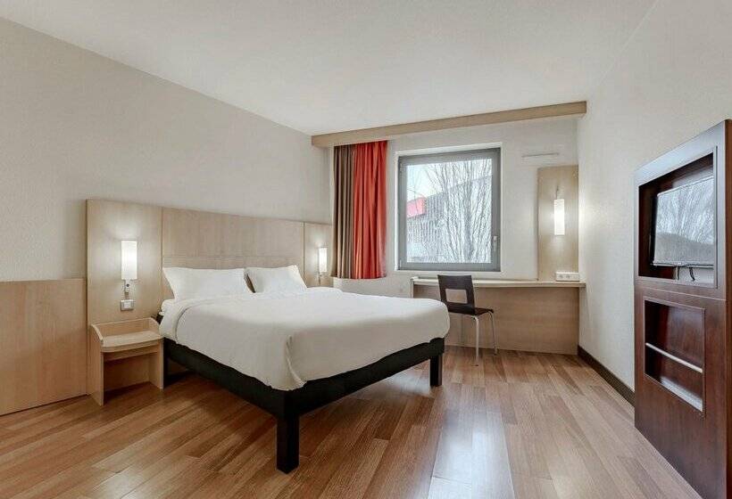 B&B HOTEL Maubeuge Gare