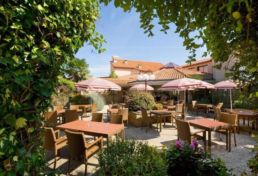 ホテル Ibis Styles Cholet