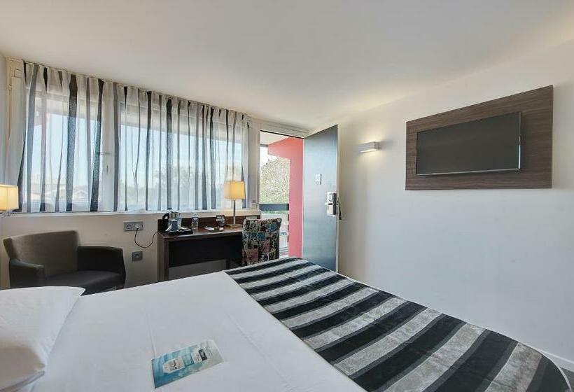 هتل Kyriad Bordeaux   Merignac Aéroport