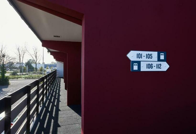 هتل Kyriad Bordeaux   Merignac Aéroport