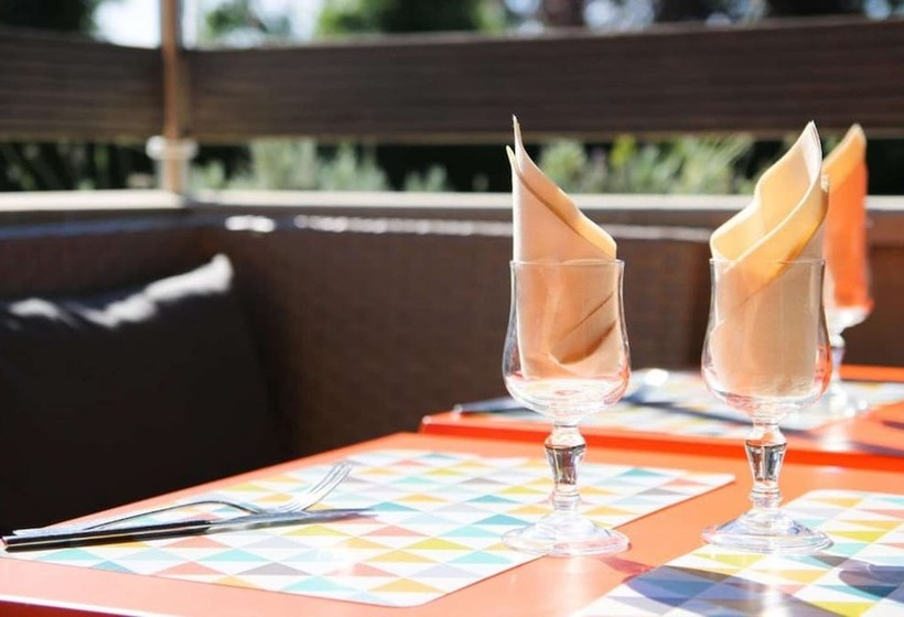 هتل Kyriad Bordeaux   Merignac Aéroport