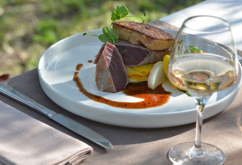 Отель La Bastide Du Clos Des Roses   Teritoria