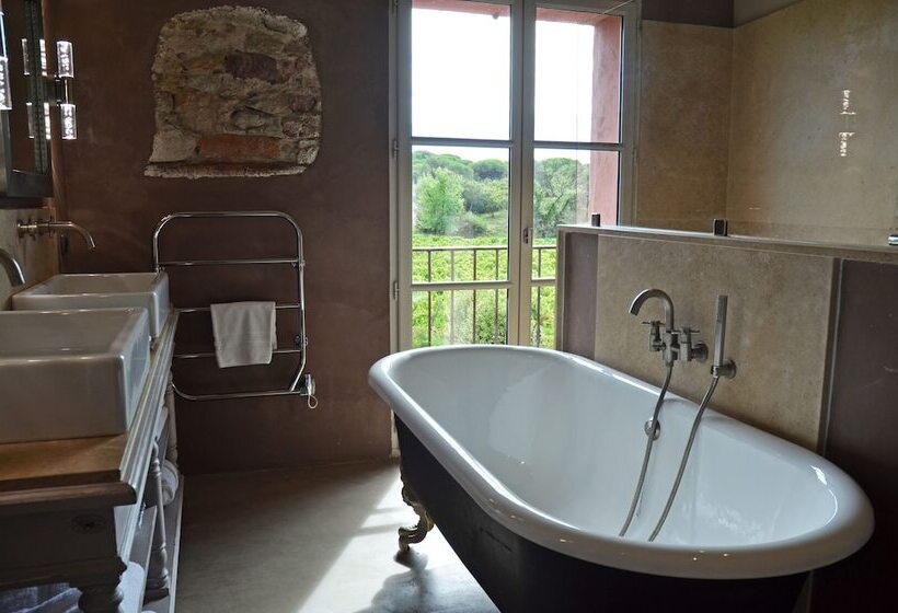 Отель La Bastide Du Clos Des Roses   Teritoria