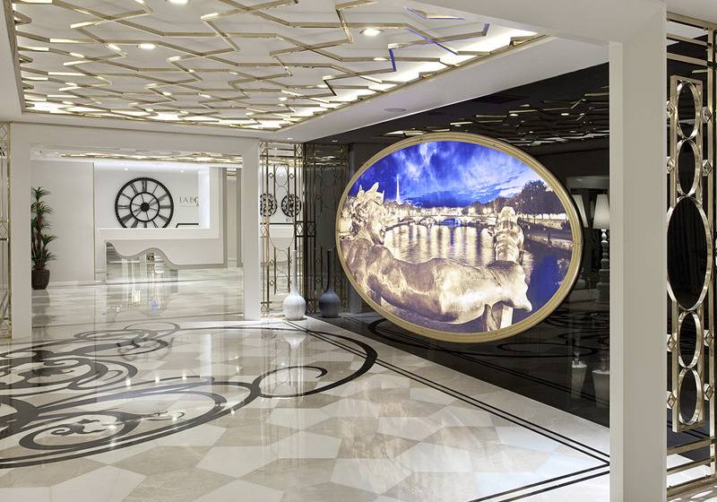 La Boutique Hotel & Suites