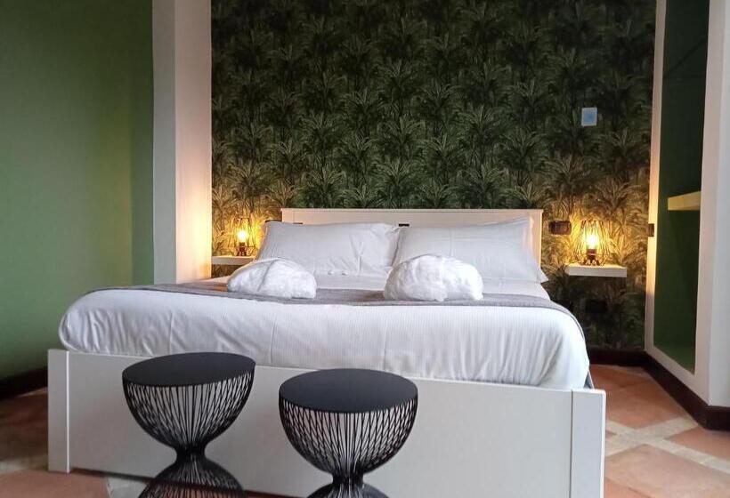 ホテル La Locanda Del Pontefice   Luxury Country House