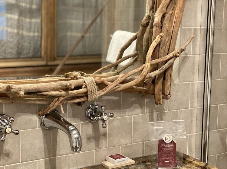 ホテル La Marine De Loire Hôtel & Spa