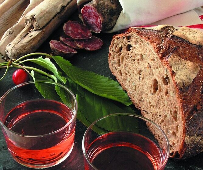 ホテル La Marine De Loire Hôtel & Spa