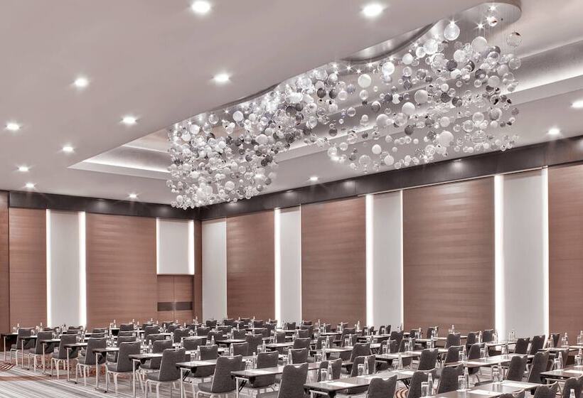 ホテル Le Méridien Istanbul Etiler