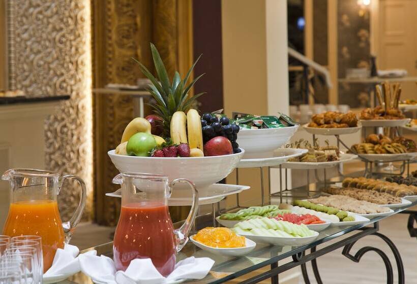 هتل Limak Eurasia Luxury