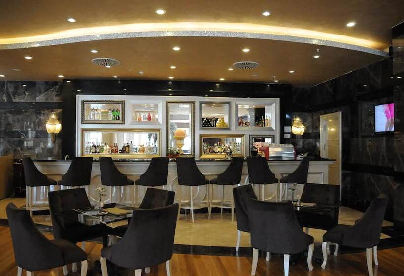 هتل Limak Eurasia Luxury