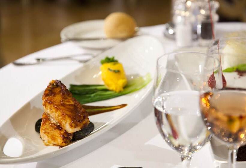 هتل Limak Eurasia Luxury