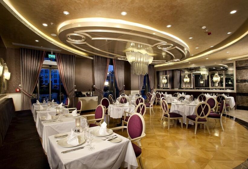 هتل Limak Eurasia Luxury