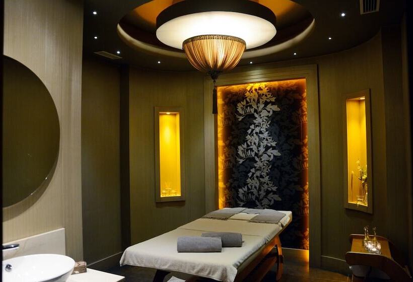 هتل Limak Eurasia Luxury