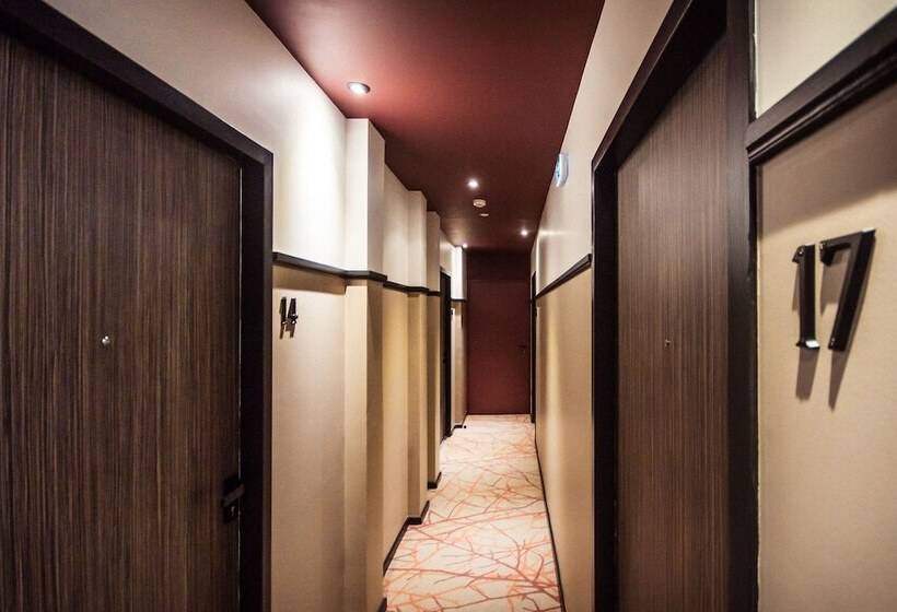 בית מלון כפרי Logis Villa C Hôtel