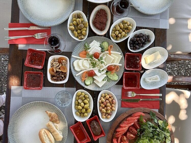 Отель Marina Boutique