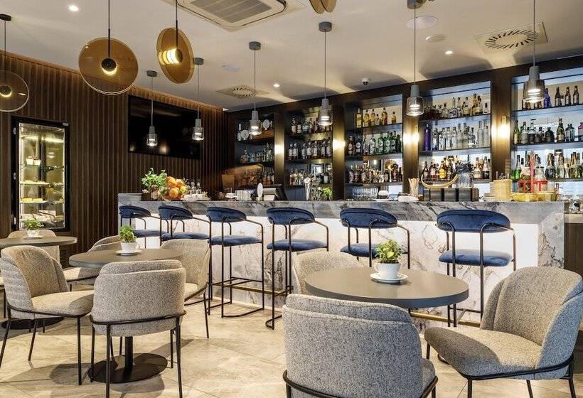 Marine Hotel By Zdrojowa