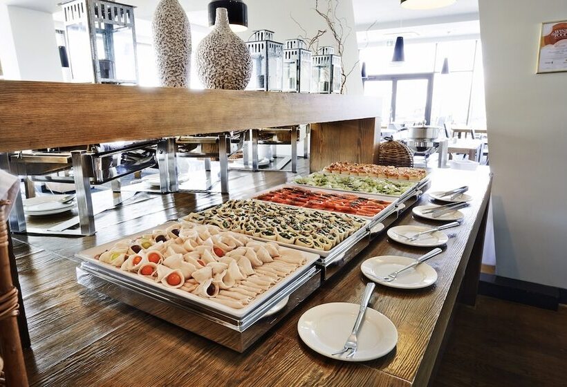 Marine Hotel By Zdrojowa