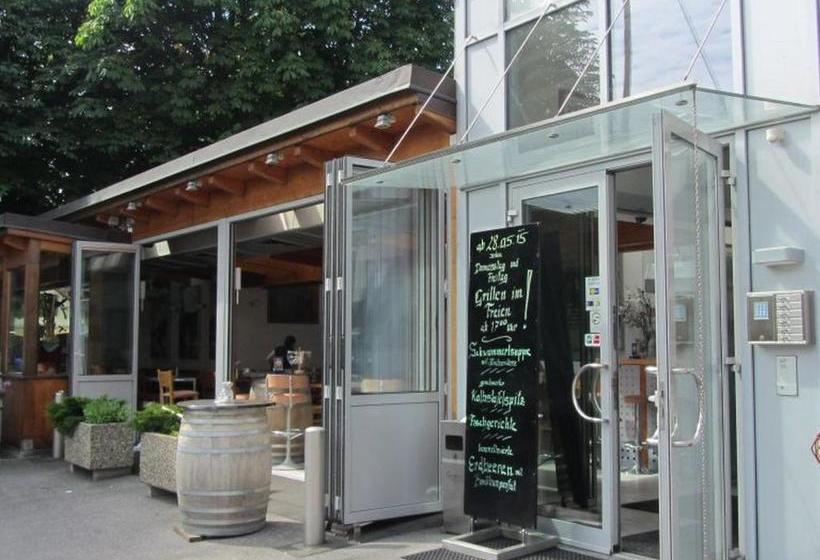 호텔 Frühstückspension Meyer, Familie Orthacker