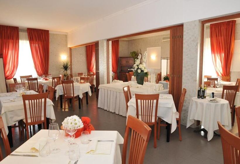 בית מלון כפרי Mini Palace  Country House