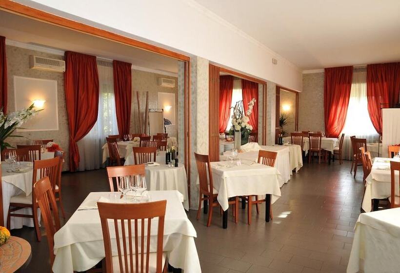 בית מלון כפרי Mini Palace  Country House