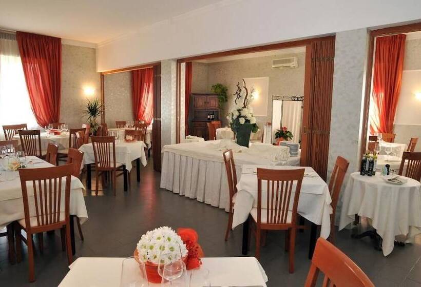 בית מלון כפרי Mini Palace  Country House